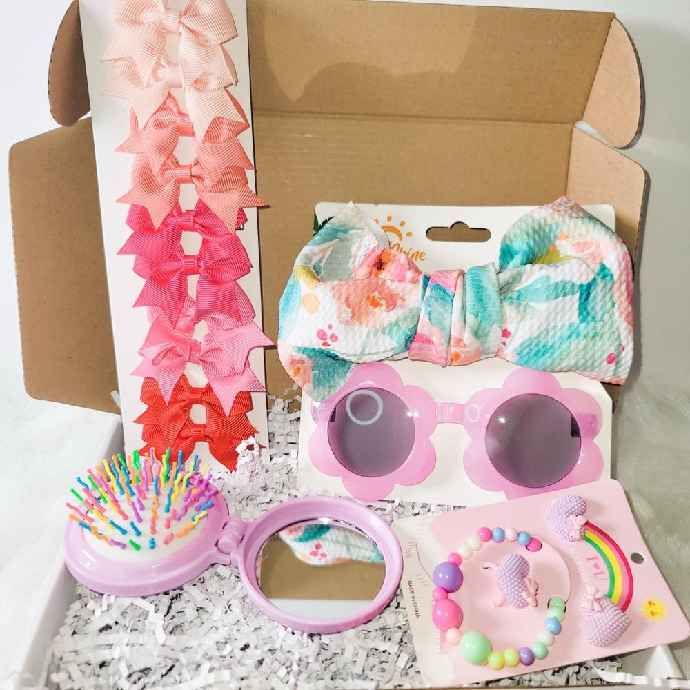 Colorful Kids Accessory Set - Picture 1 of 8